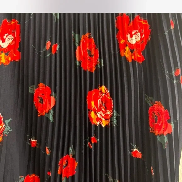 Babaton aritzia Red and Blue Pleated Pencil Midi Skirt - Picture 2 of 6